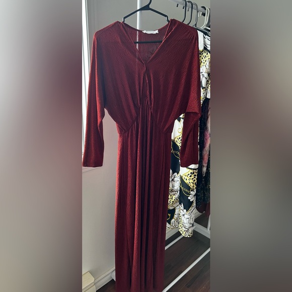 Maxi dress - Picture 1 of 3